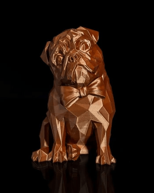 Statue de chien carlin